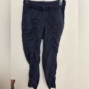 LULULEMON Crop Street to Studio Pants Size 4 Dark Blue